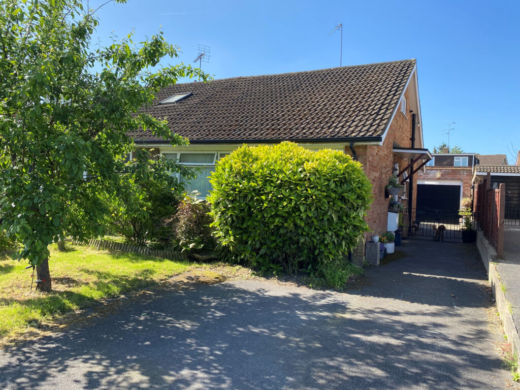 Rother Close, Garston, Watford WD25 0DW