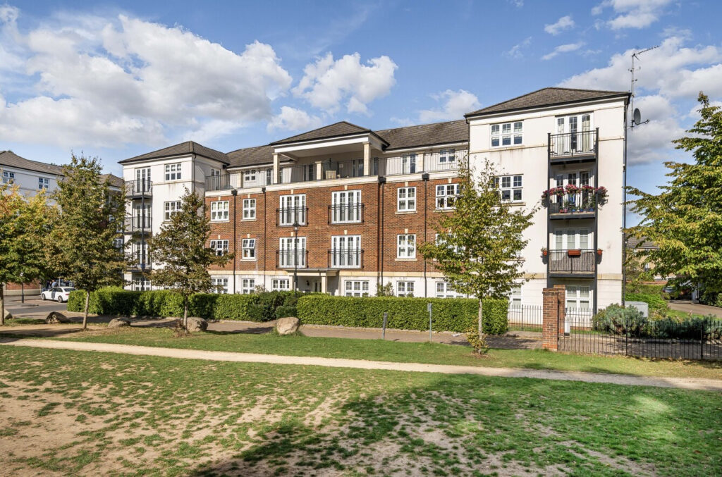 Stewart Court,  Colnhurst Road, Watford WD17 4BW