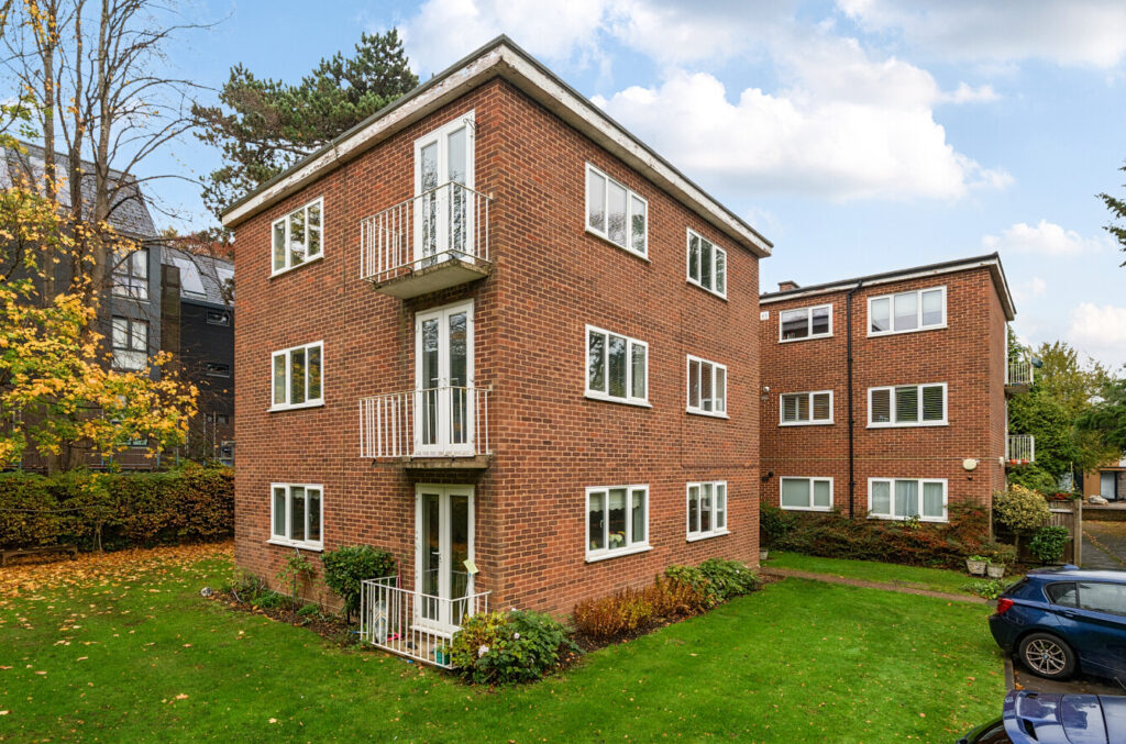 Biskra, Langley Road, Nascot Wood, Watford WD17 4PF