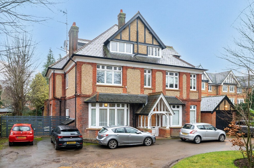 Langley Road, Nascot Wood, Watford WD17 4PE
