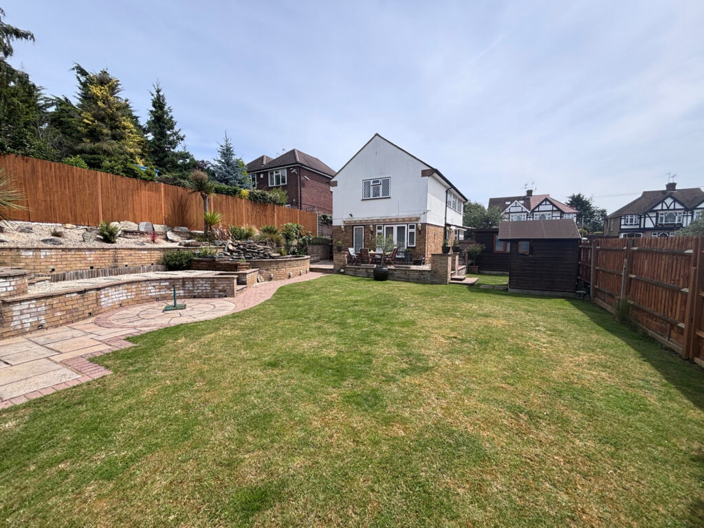 Langley Way, Cassiobury, Watford WD17 3EF