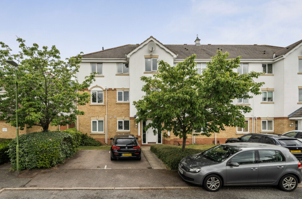 Basildon Close, Watford WD18 8WL