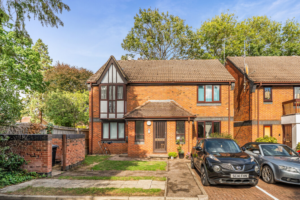 Elton Park, Nascot Wood, Watford WD17 4NW